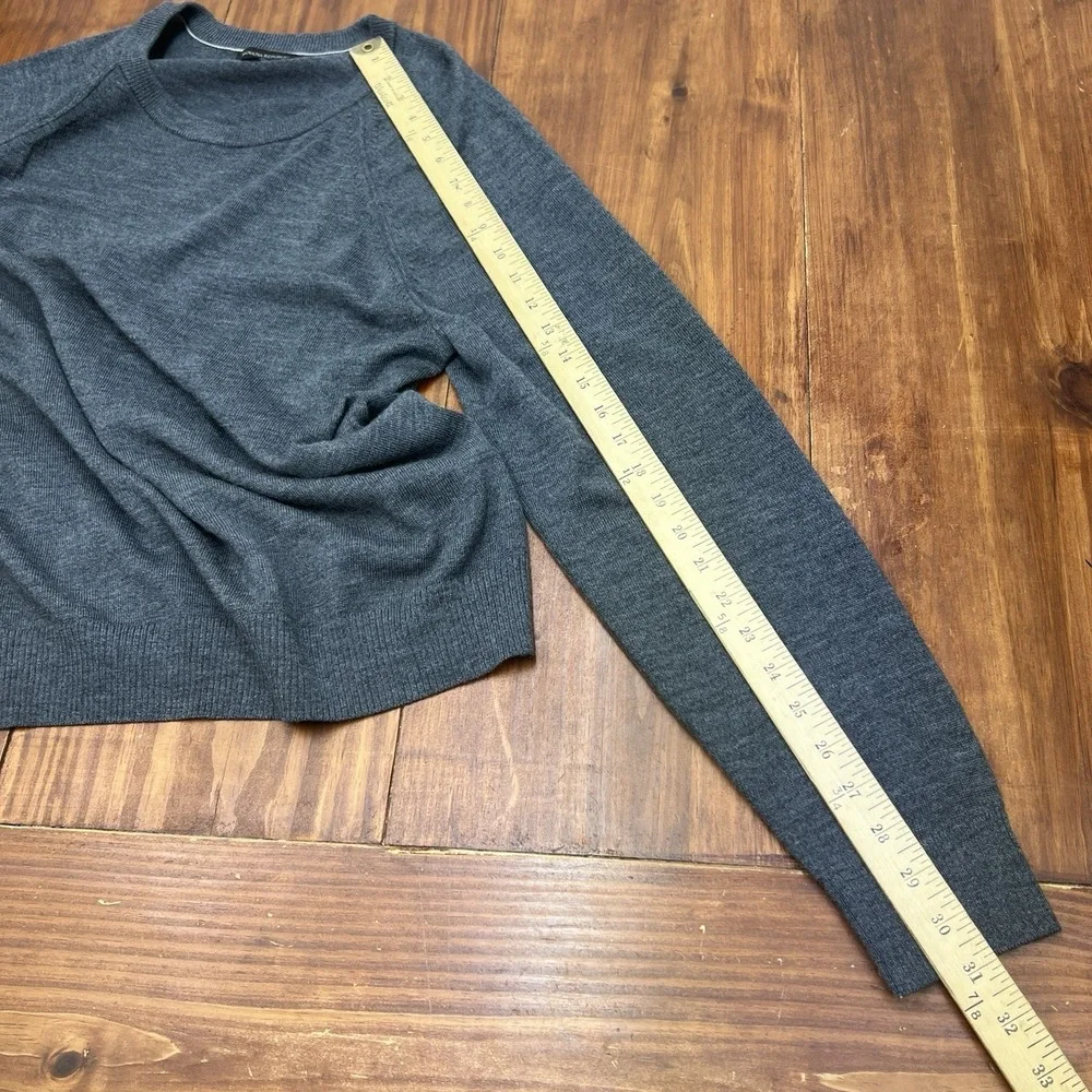Banana Republic 100% Italian Merino Fine Wool Baruffa Sweater Mens L Gray Preppy